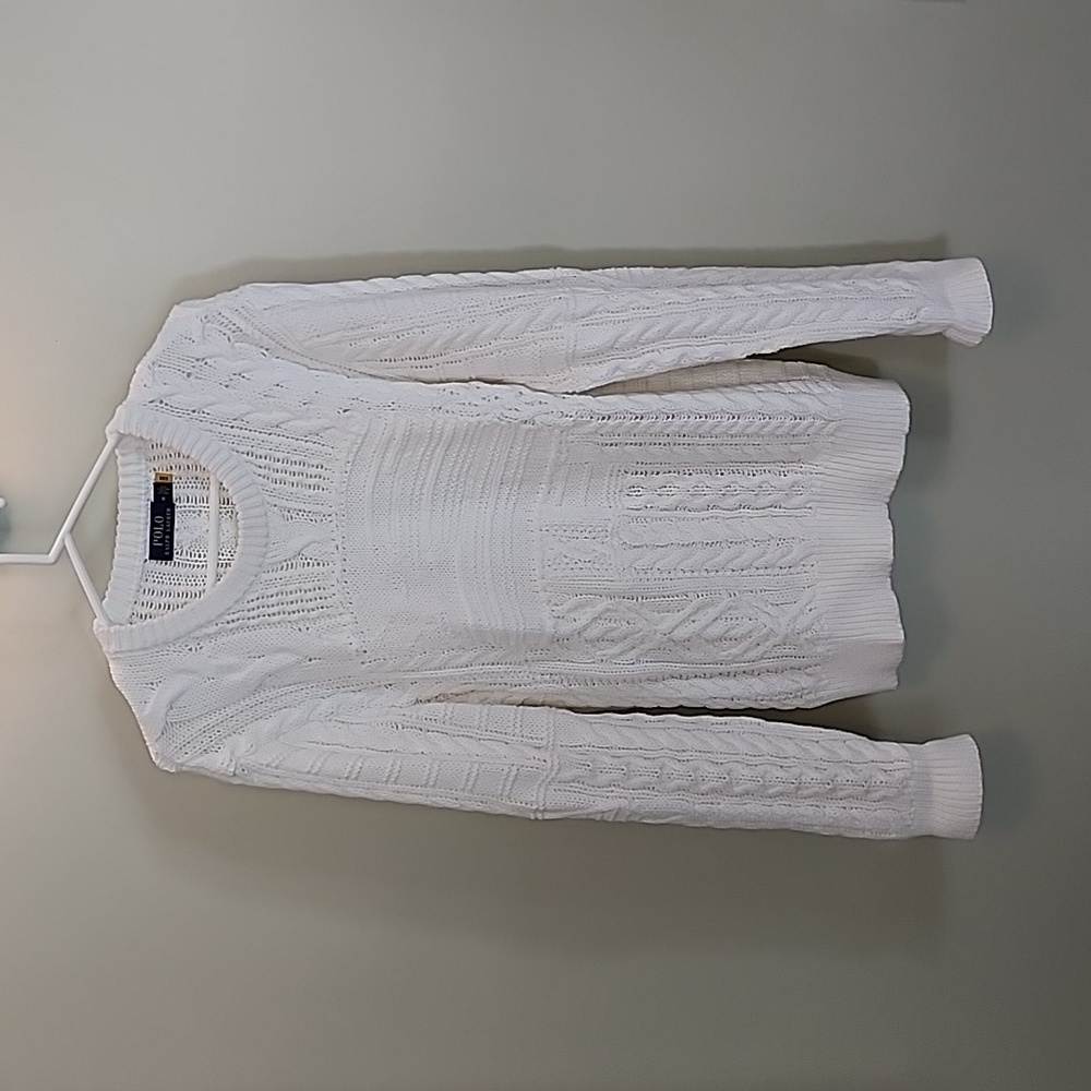 Knit sweater